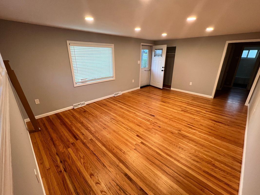 4107 E Chester Dr - Photo 2 of 19