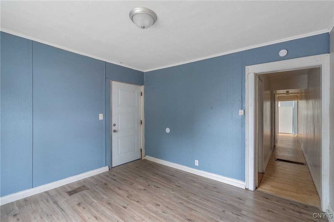 4 North 4th Street - Photo 3 of 9