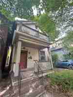 featured image of 18 Irving Pl