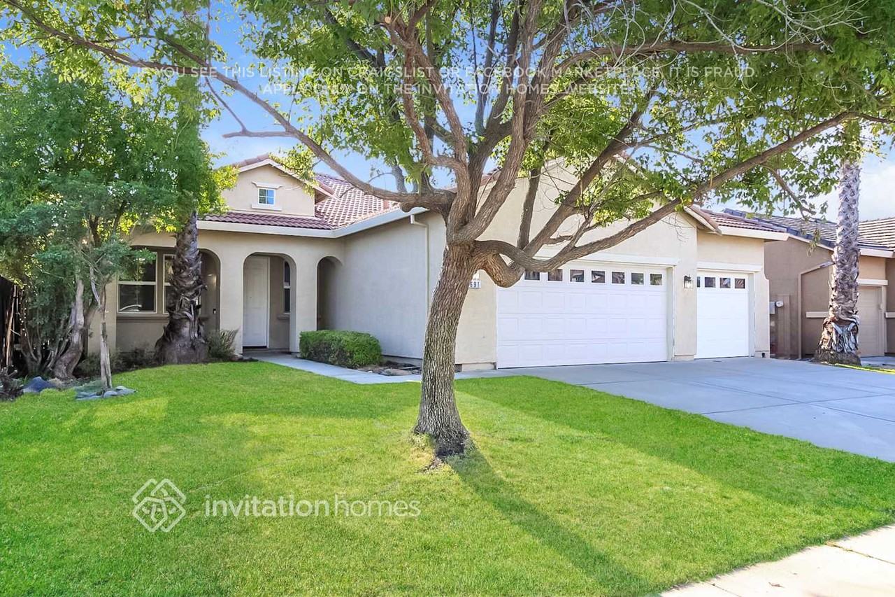691 Aspen Meadows Way - Photo 3 of 17