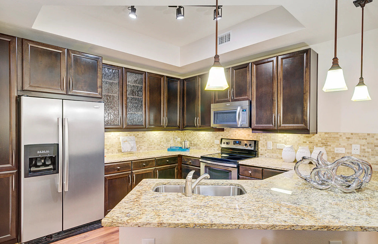 1875 Post Oak Park Drive #1328 - Photo 5 of 9