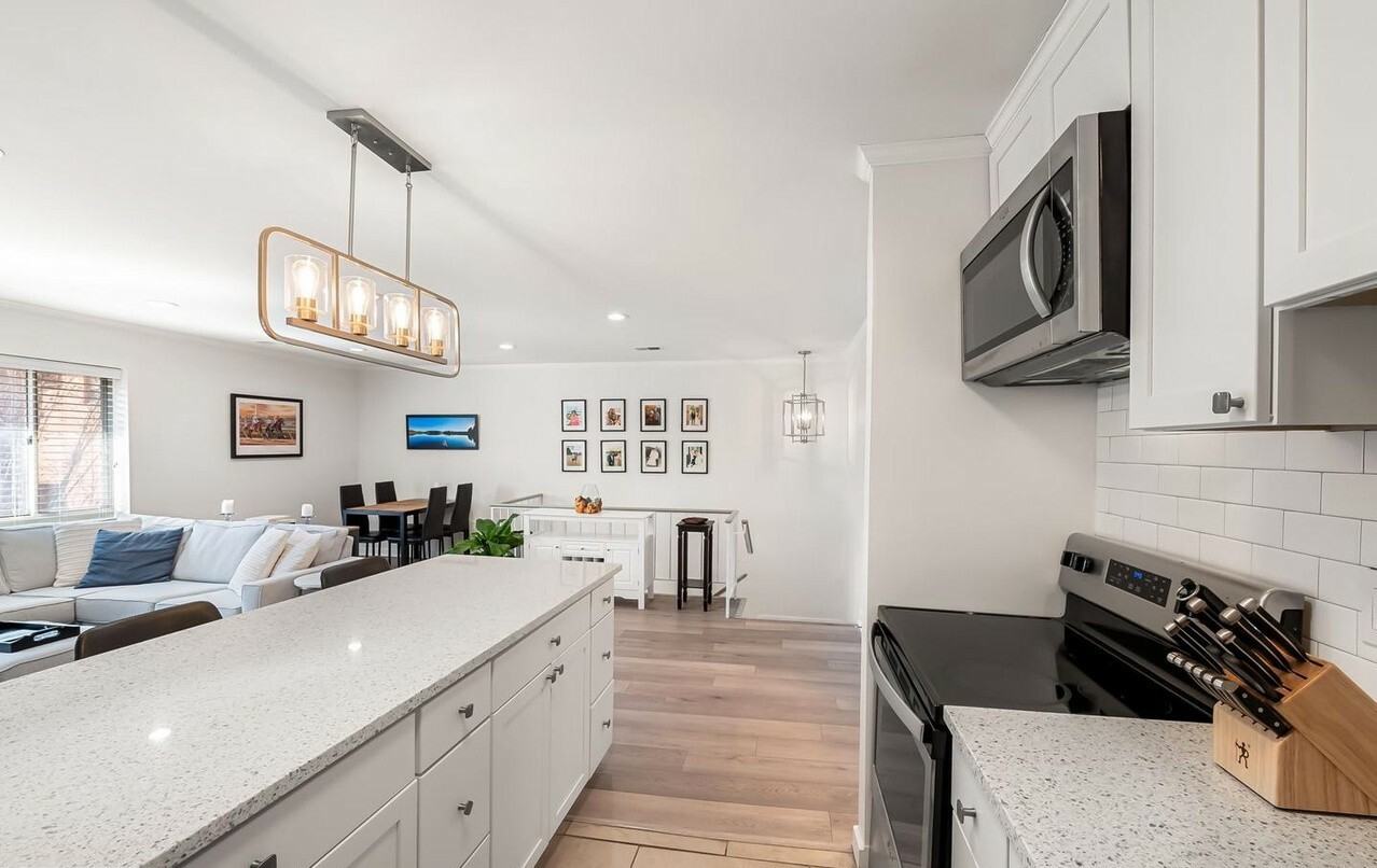 120 W Barre St - Photo 5 of 10