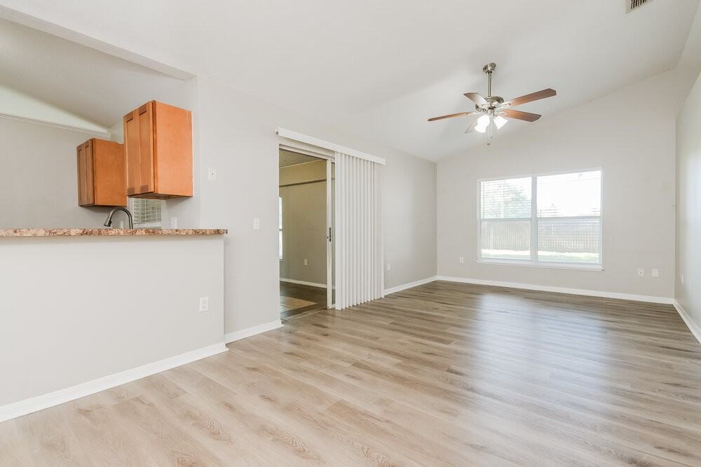 16 Dorset Dr - Photo 5 of 16