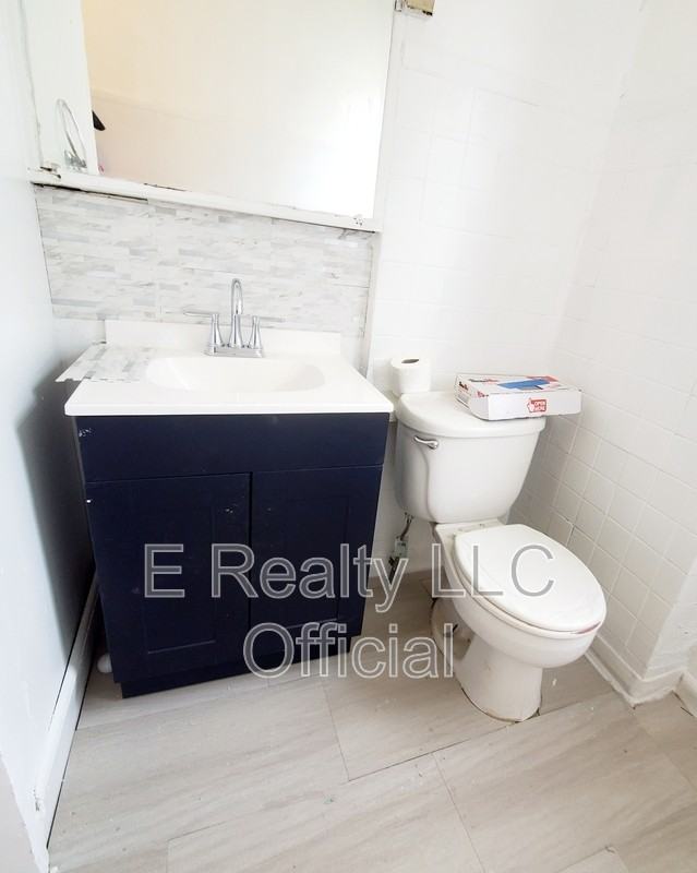 819 N 64th St - Photo 6 of 22