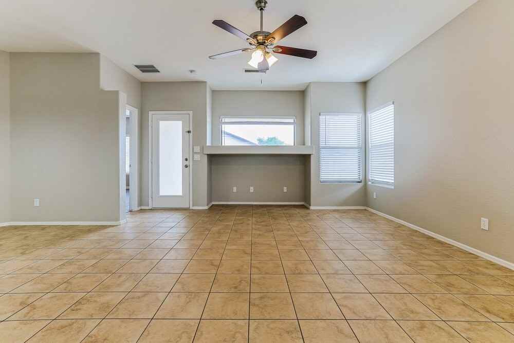 10746 E Lomita Ave - Photo 3 of 16