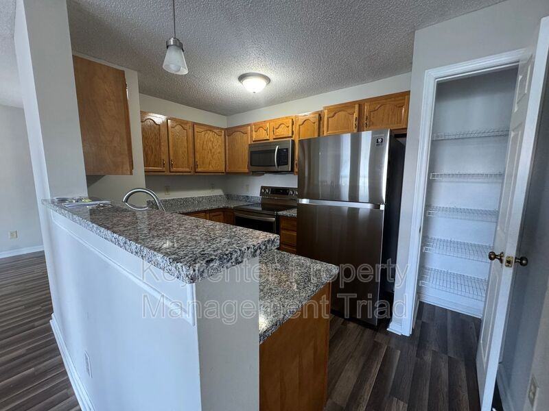 3646 Morris Farm Dr #2C - Photo 3 of 20