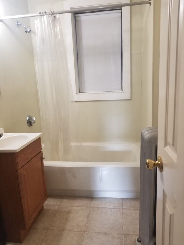Cliftwood/Dickinson - Photo 6 of 16