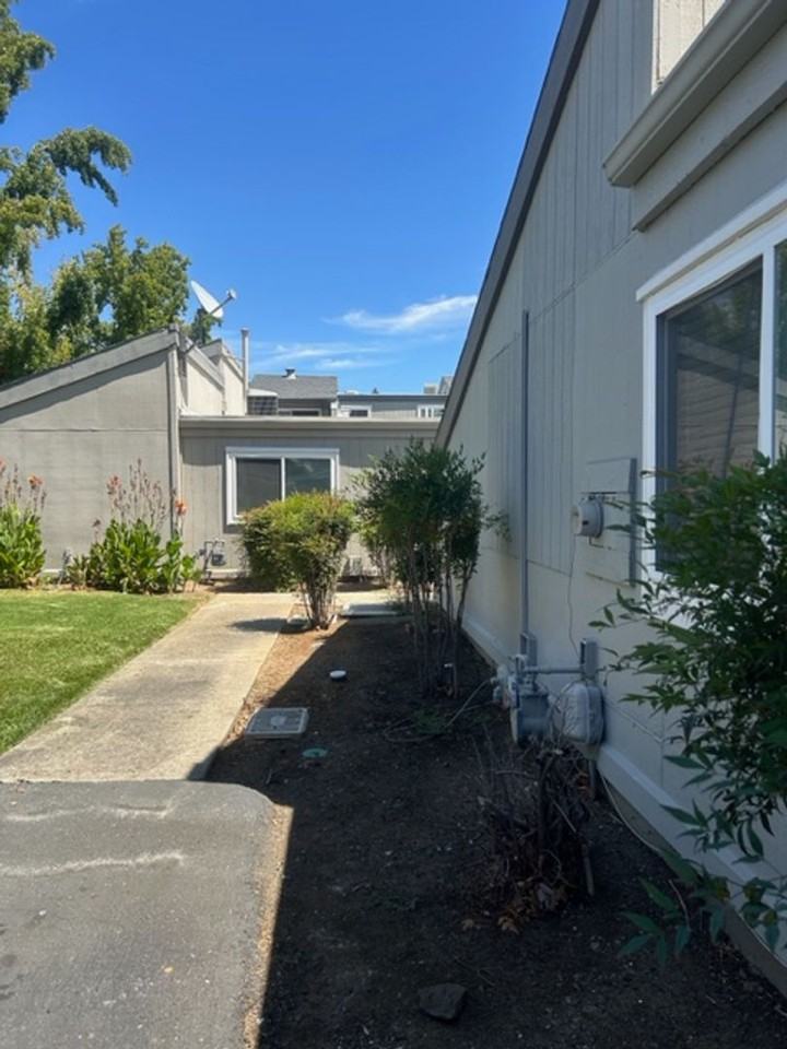 1160 Kenwal Road #A - Photo 3 of 33