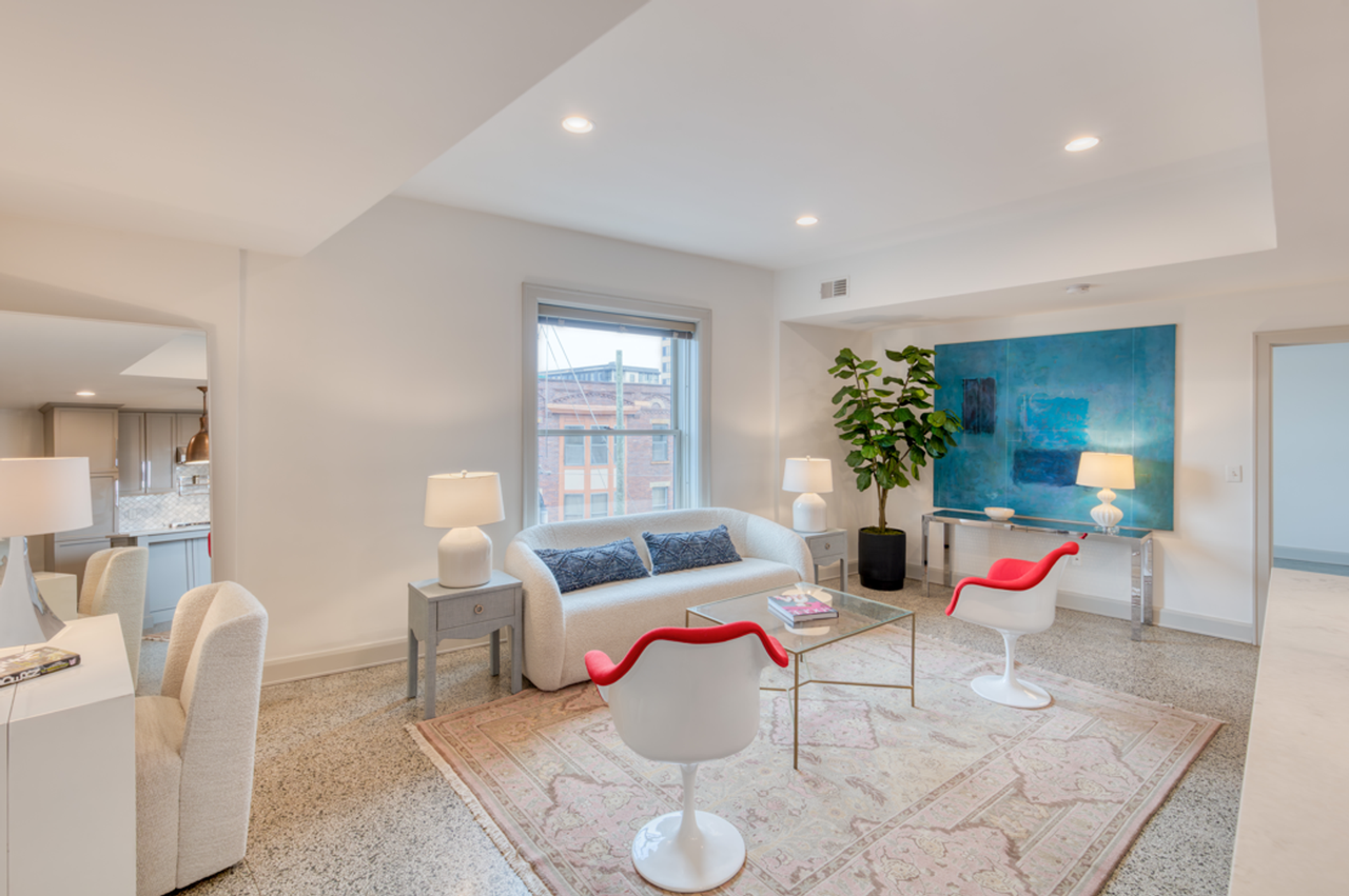 9 Buttles Ave - Photo 2 of 41