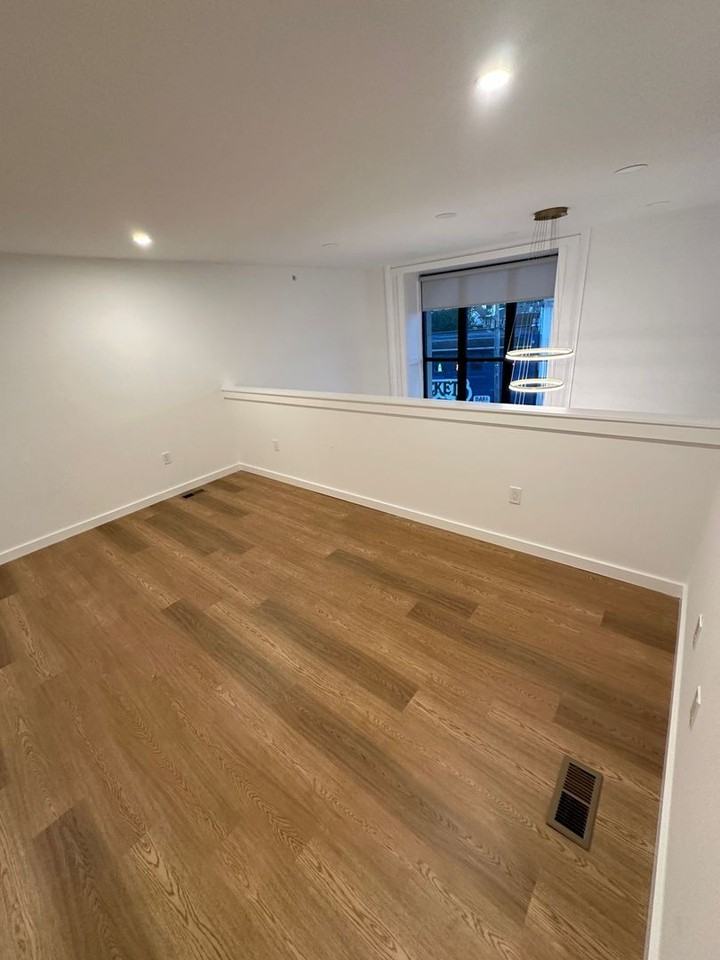 400 York Rd #207 - Photo 6 of 9