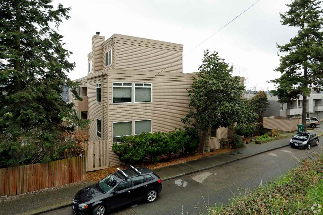 The Aire Apartments - Photo 3 of 50