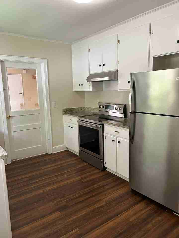 502 Hemphill St - Photo 5 of 17