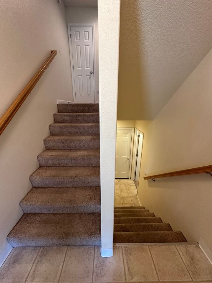 3324 Mia St Ne - Photo 2 of 22