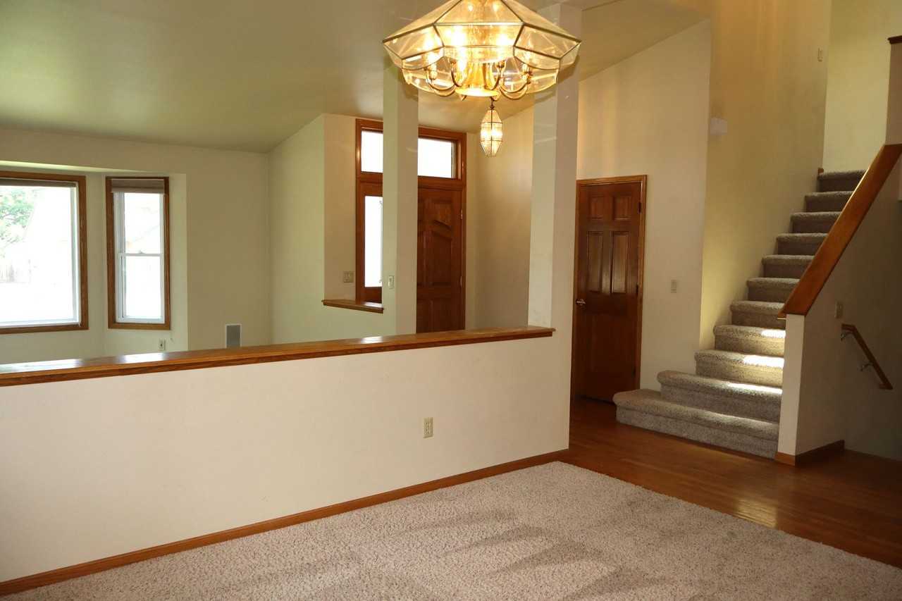5319 Fairway 6 Dr - Photo 4 of 28
