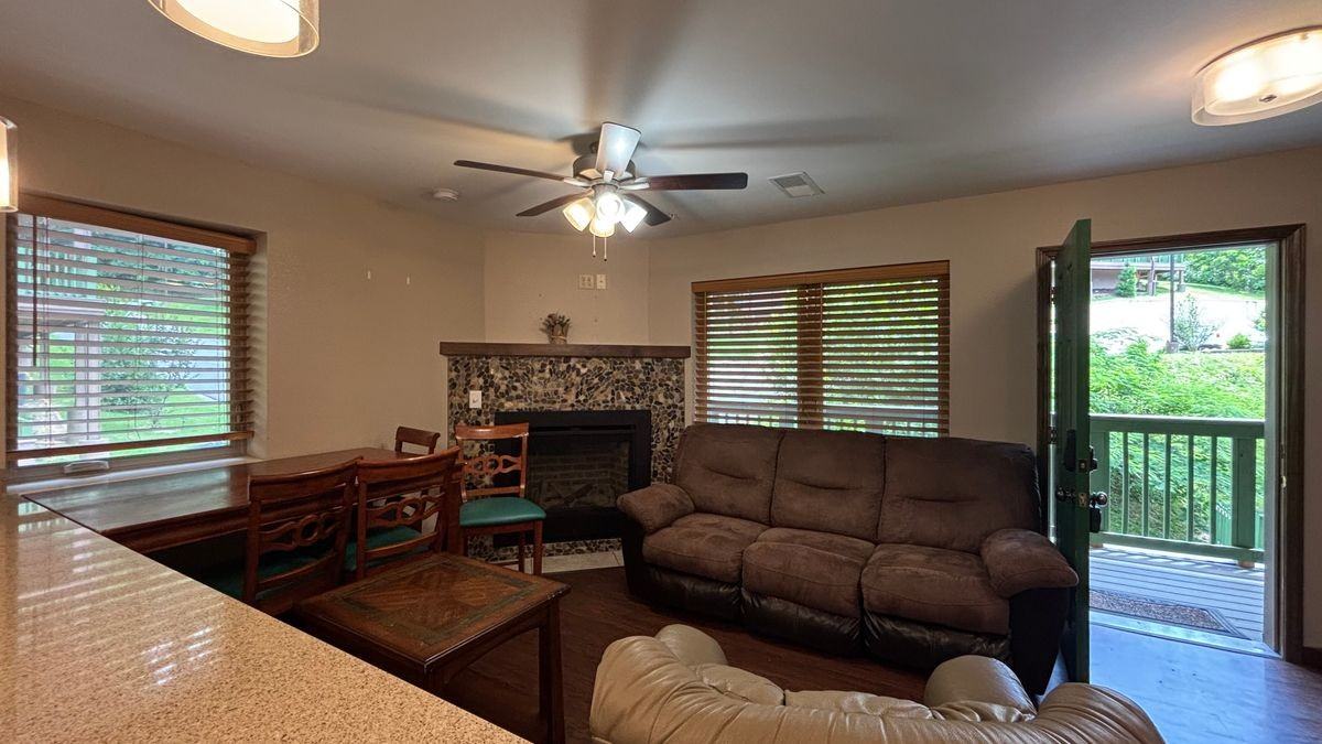 121 Village Dr ##A2 - Photo 3 of 9