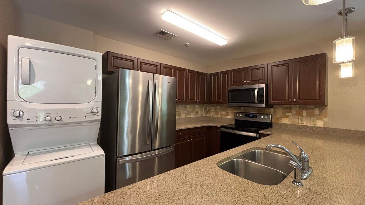 121 Village Dr ##A2 - Photo 4 of 9