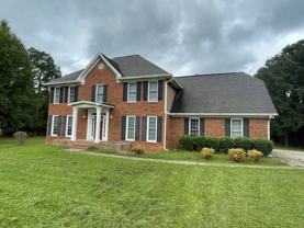 109 Hickory Rd - Photo 1 of 1