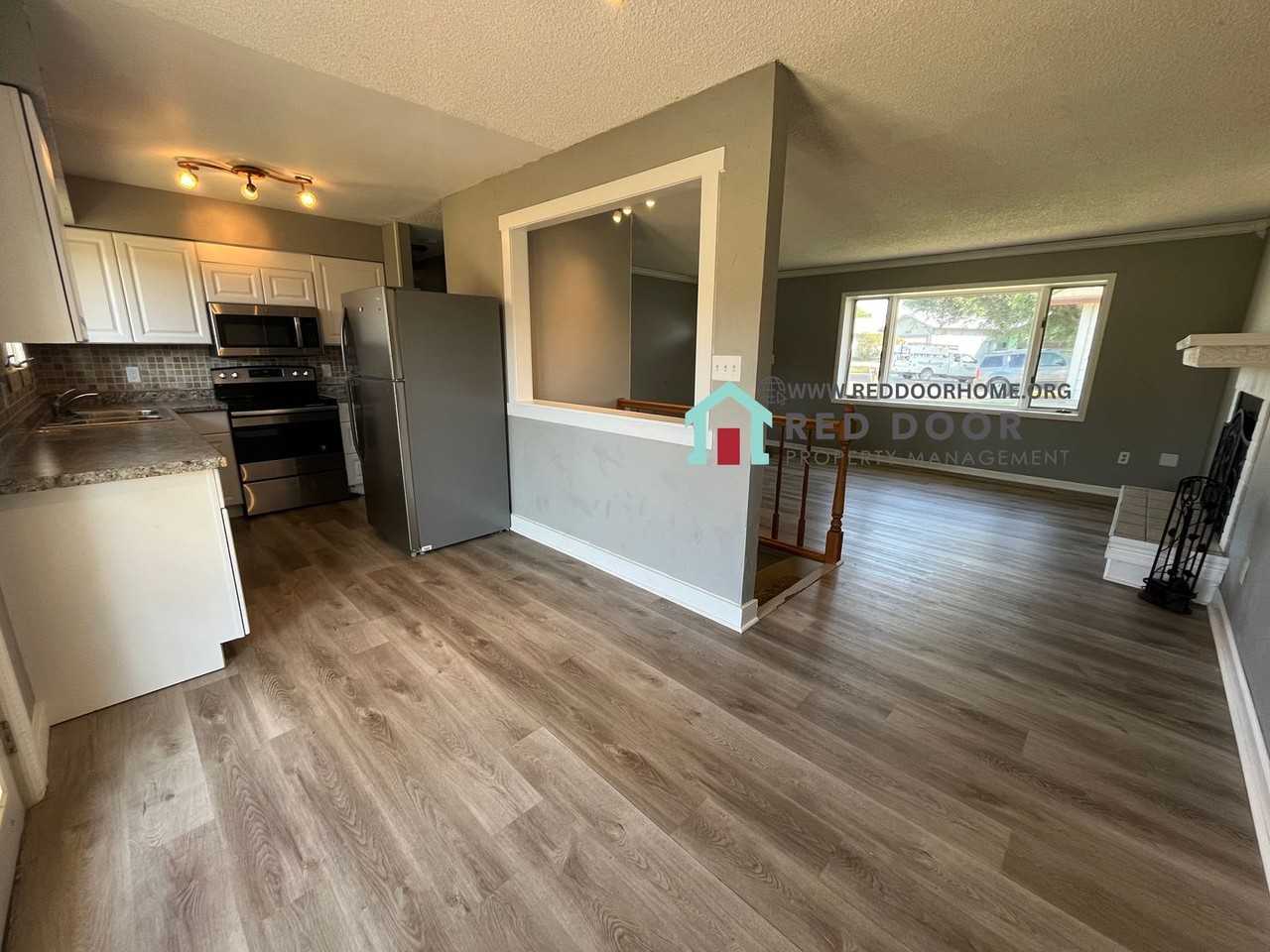 5101 Silverwood Ct - Photo 4 of 17
