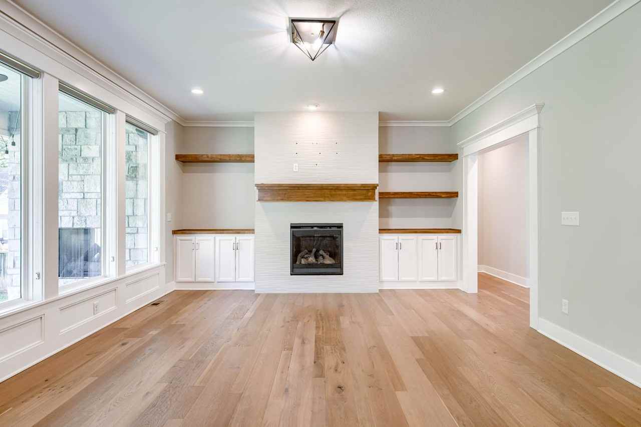 4620 W 70th St - Photo 5 of 50