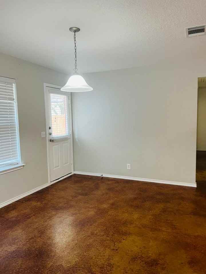 4626 Best Way - Photo 3 of 16