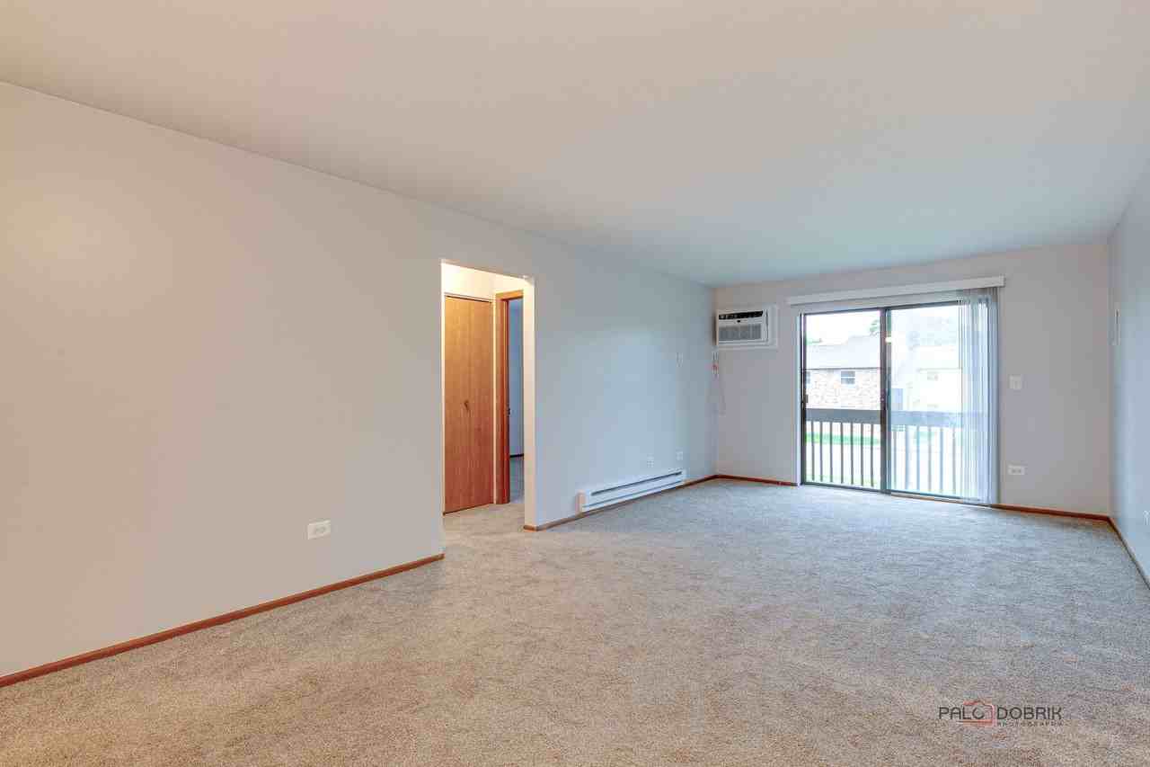 Hawthorne Glen Apartments - Photo 4 of 9