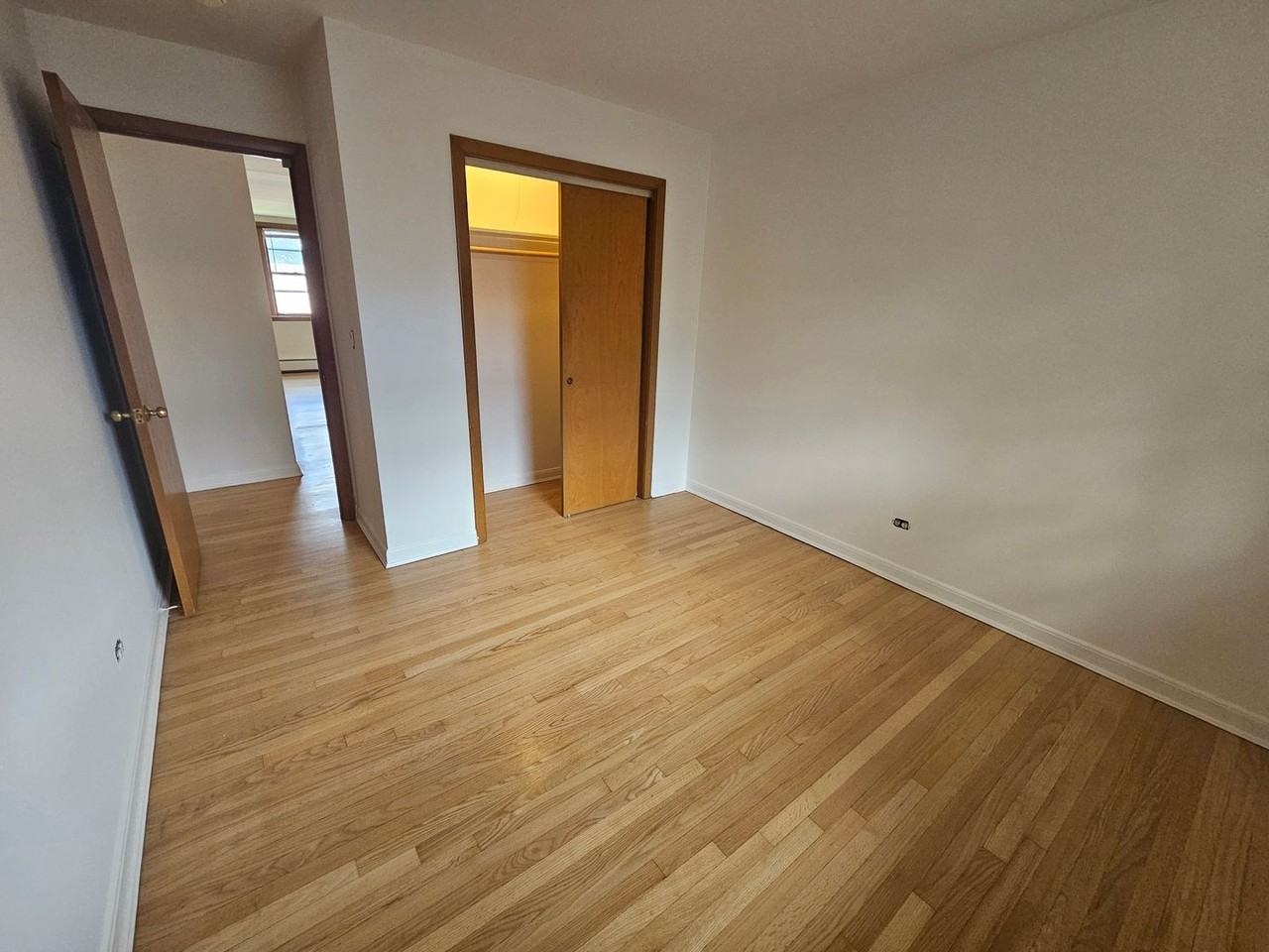 2725 Central St - Photo 7 of 12