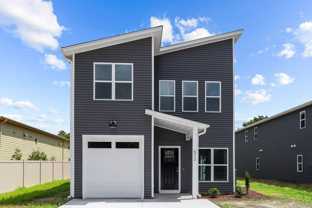 507 Manhattan Ave - Photo 1 of 1