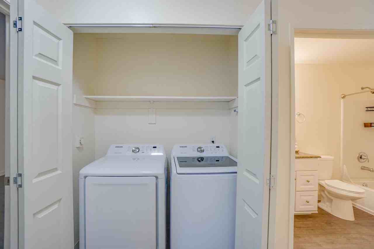 West Main at the Park - Photo 5 of 38