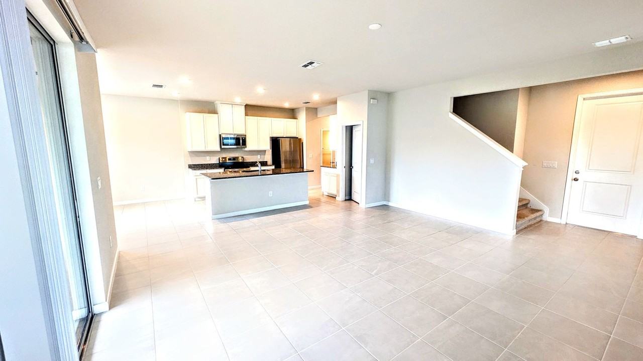 5429 Spanish Moss Cv - Photo 5 of 36