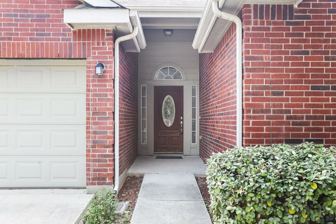 157 Crimson Tree - Photo 4 of 28