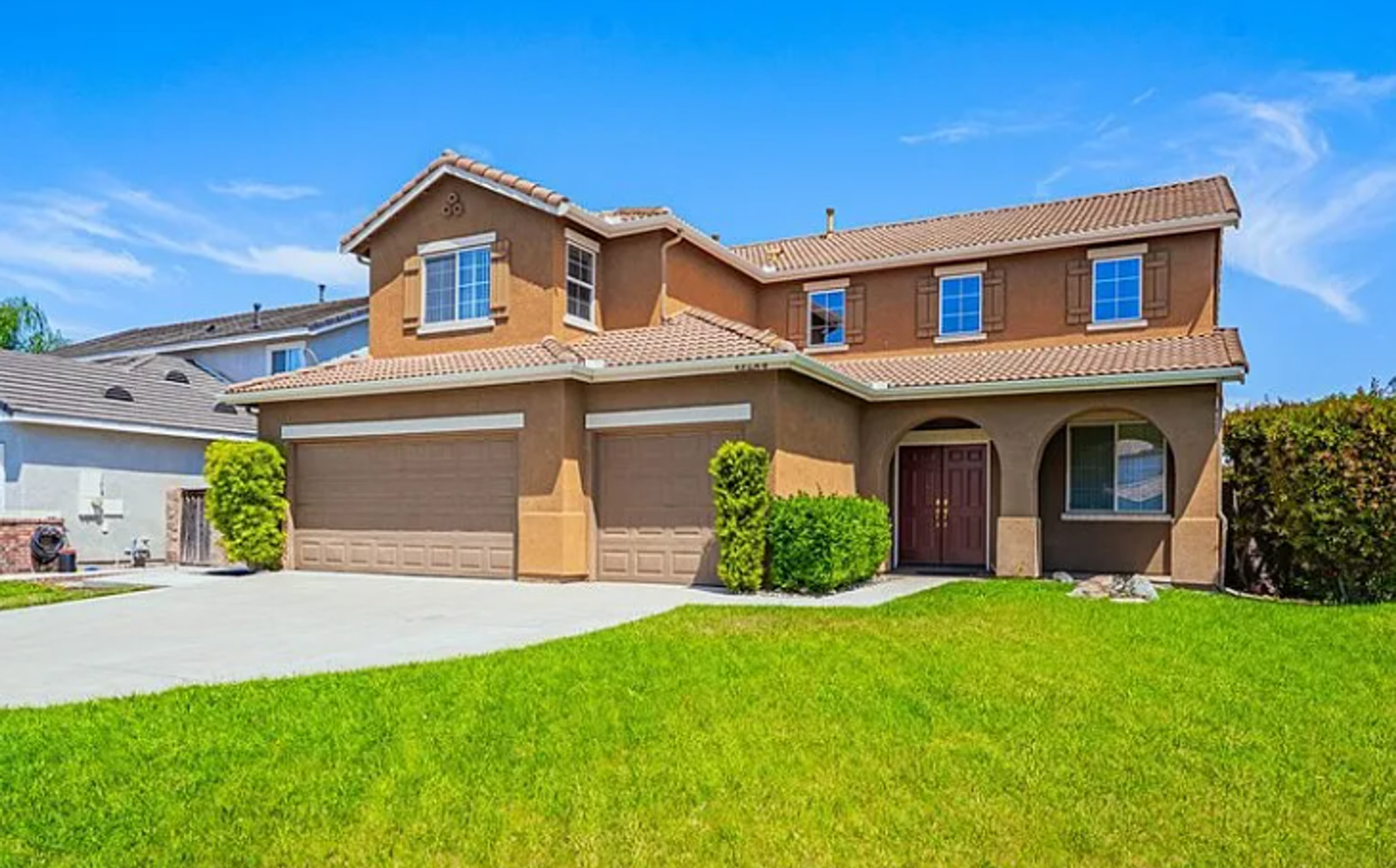 35602 Driftwood Street - Photo 2 of 29