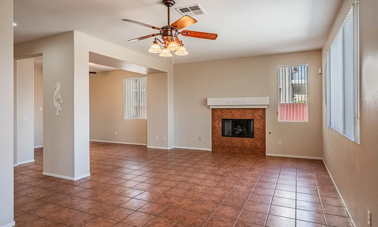 35602 Driftwood Street - Photo 3 of 29
