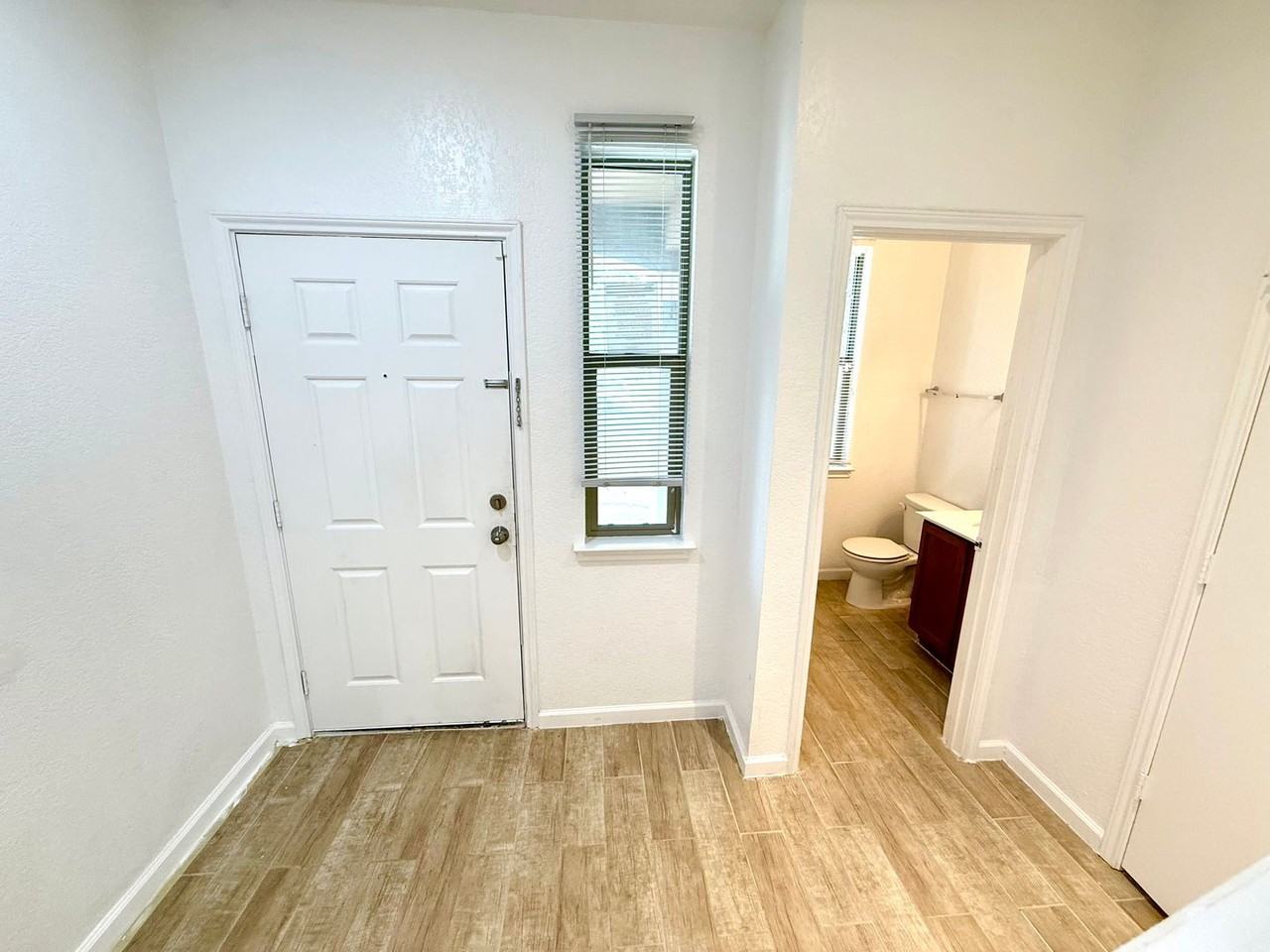 7730 Shining Glow - Photo 4 of 41