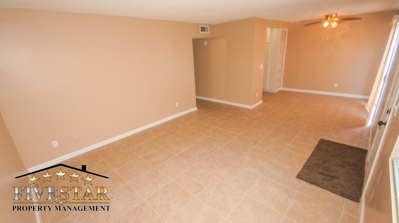 Apartment for Rent on 3017 "Q" Street Apt B - Photo 3 of 10