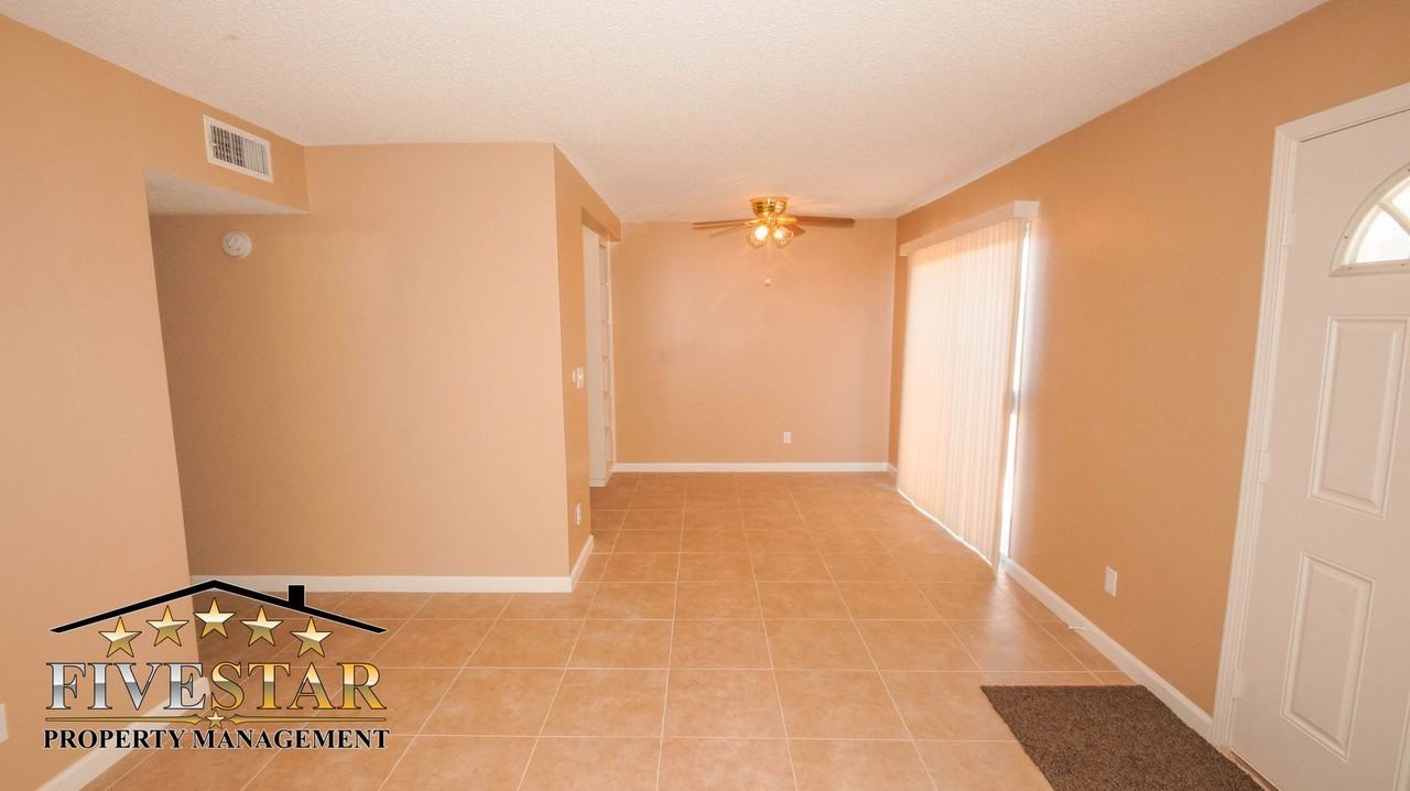 Apartment for Rent on 3017 "Q" Street Apt B - Photo 4 of 10