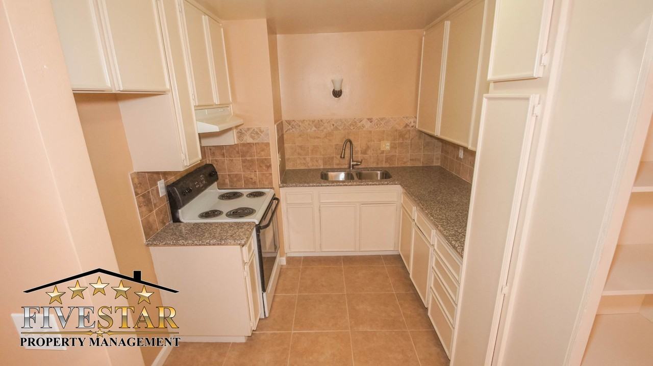 Apartment for Rent on 3017 "Q" Street Apt B - Photo 5 of 10