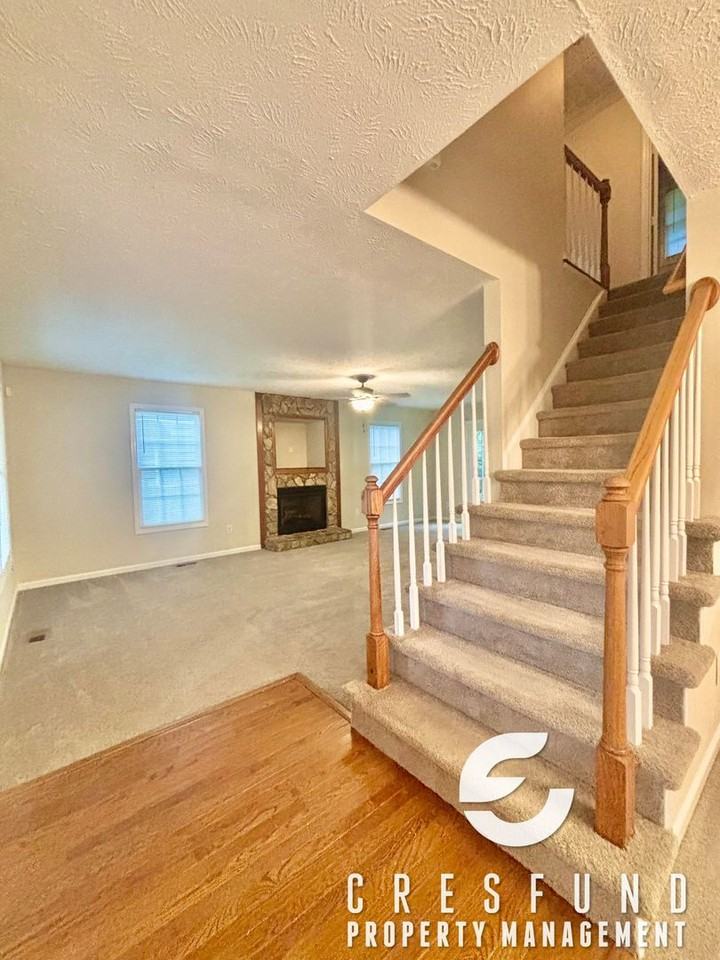 9724 - Photo 3 of 23