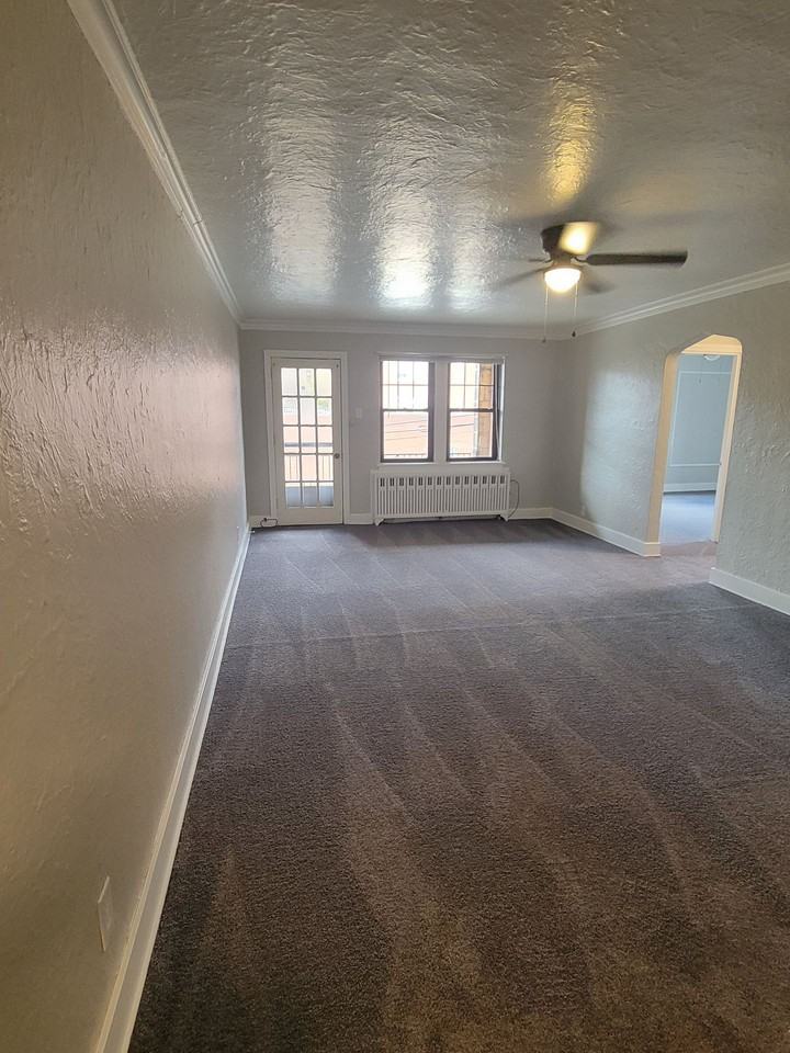 Cornell Place - Photo 5 of 15