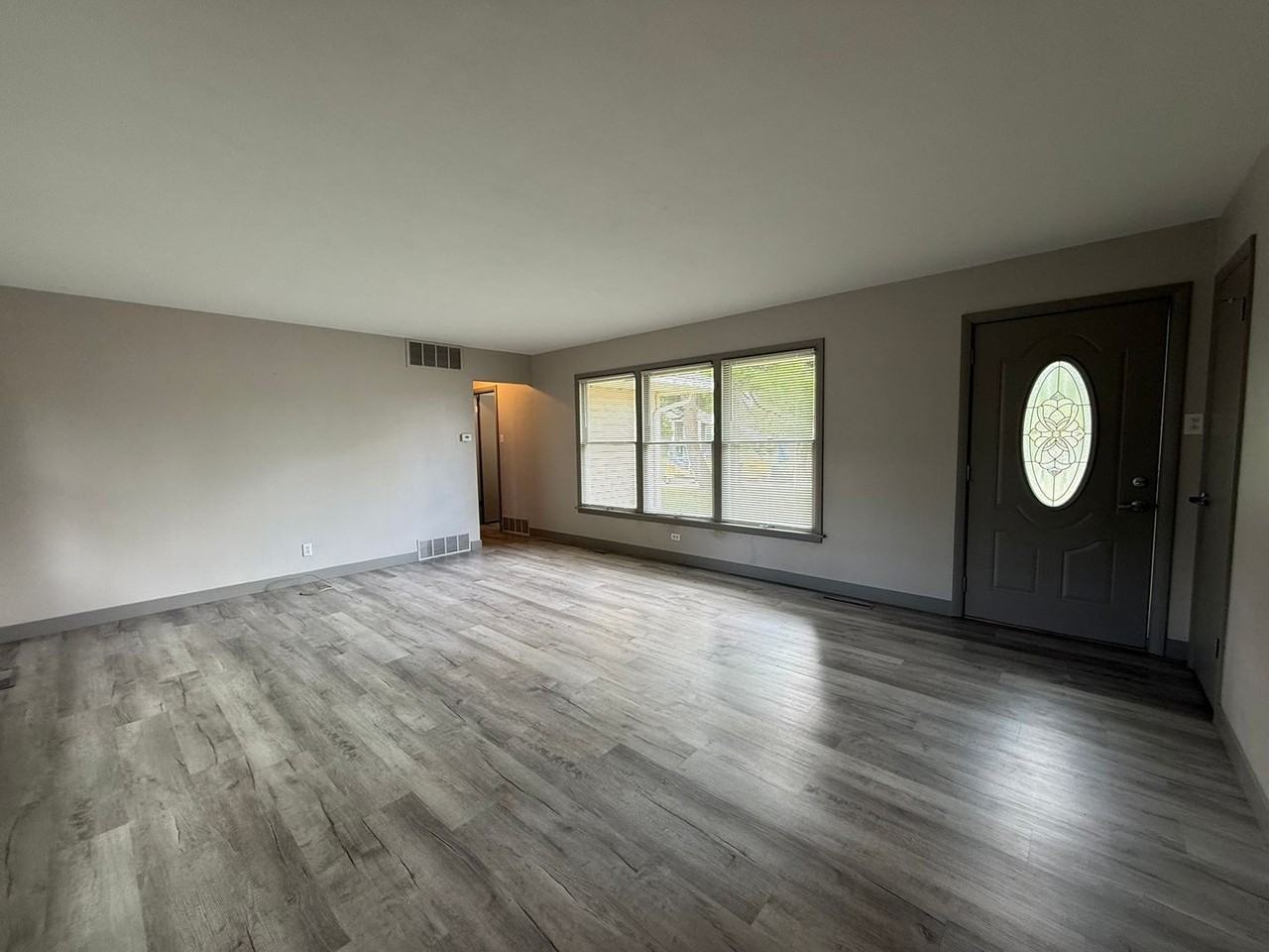 13 3rd Dr - Photo 3 of 12