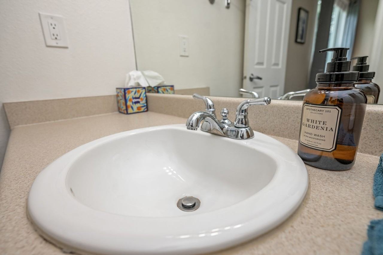 401 Sweetgale Ct - Photo 7 of 50