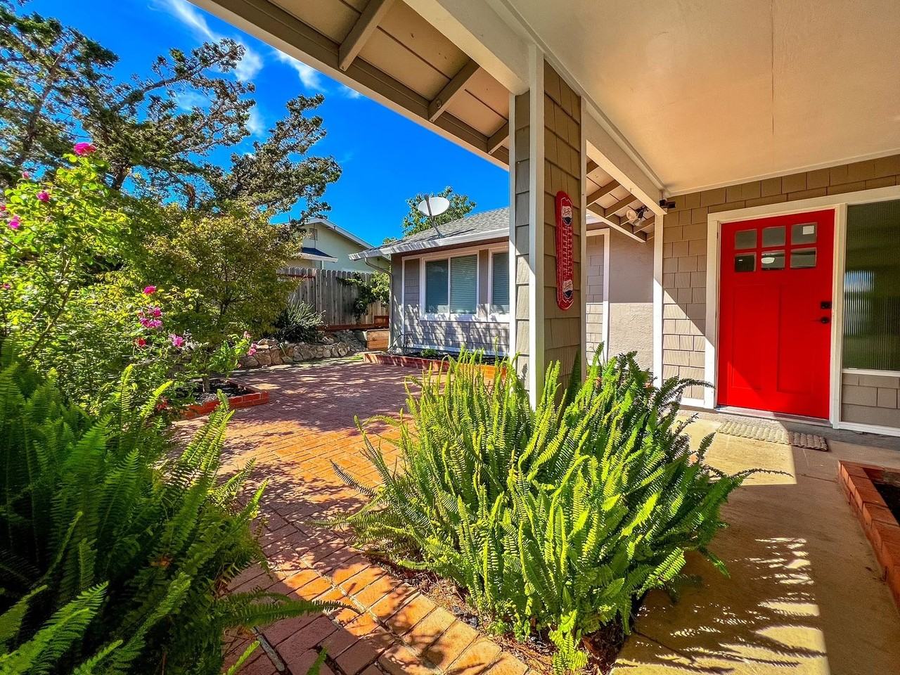 3542 Twin Oaks Dr - Photo 2 of 27