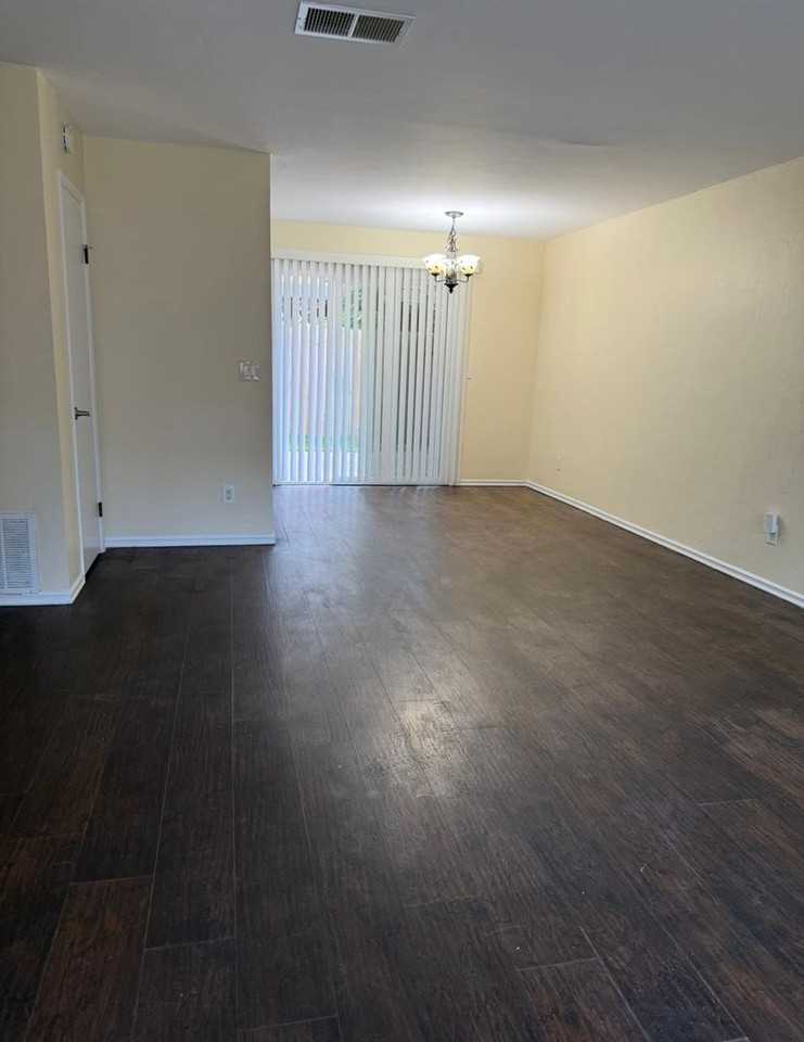 1644 Summertime Dr - Photo 3 of 14