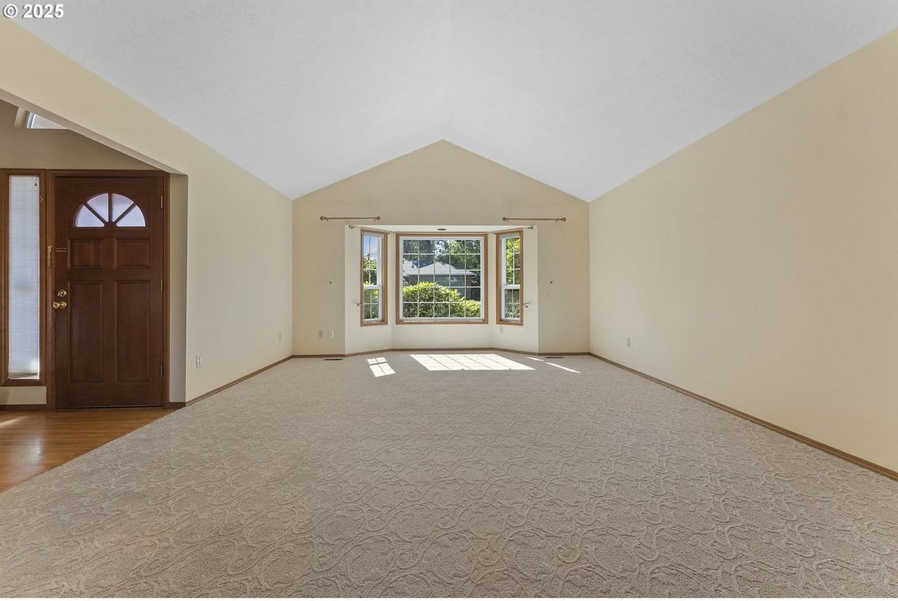 16808 Nw Yorktown Dr - Photo 5 of 45