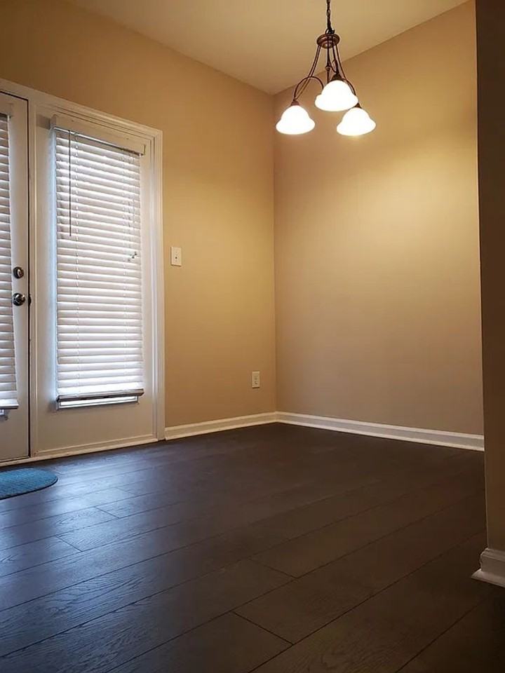 10318 Mcgoogan Ln - Photo 6 of 27