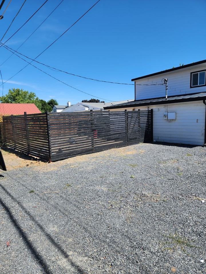263 F St Sw - Photo 2 of 24