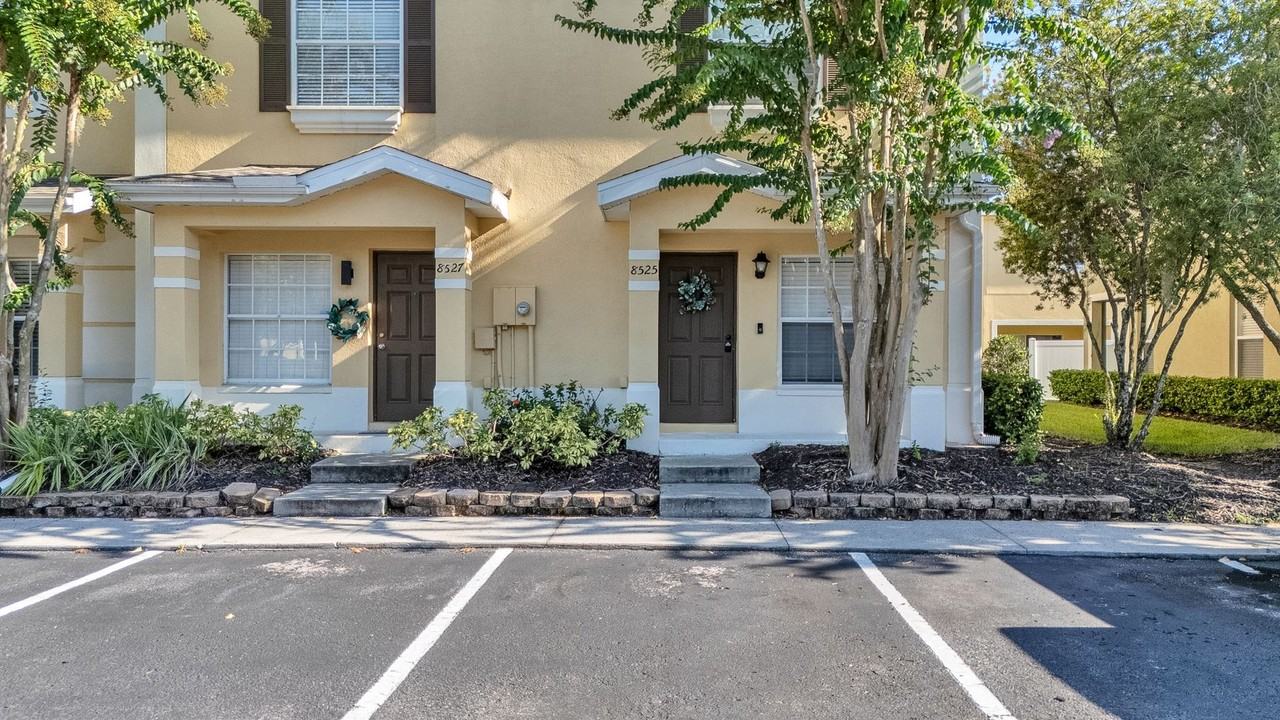8525 Trail Wind Dr - Photo 3 of 41