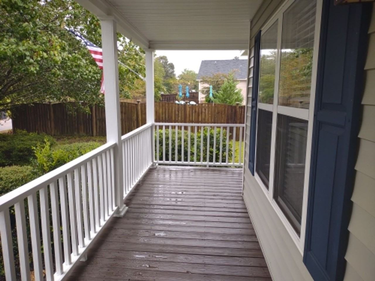 351 Rudwick Dr - Photo 3 of 28