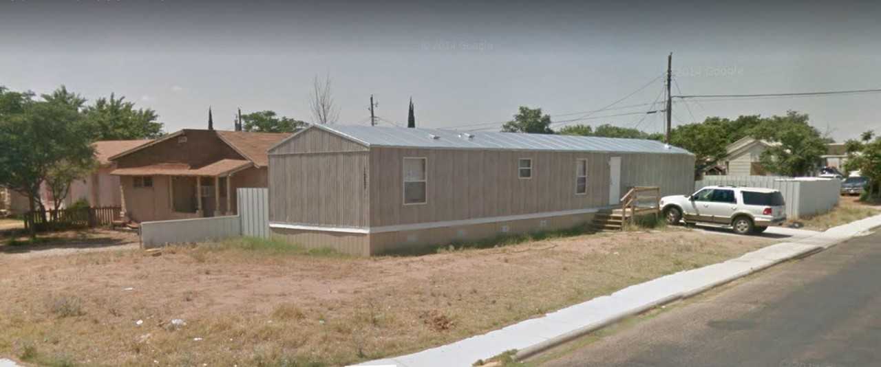 1223 N Hancock Ave - Photo 2 of 8