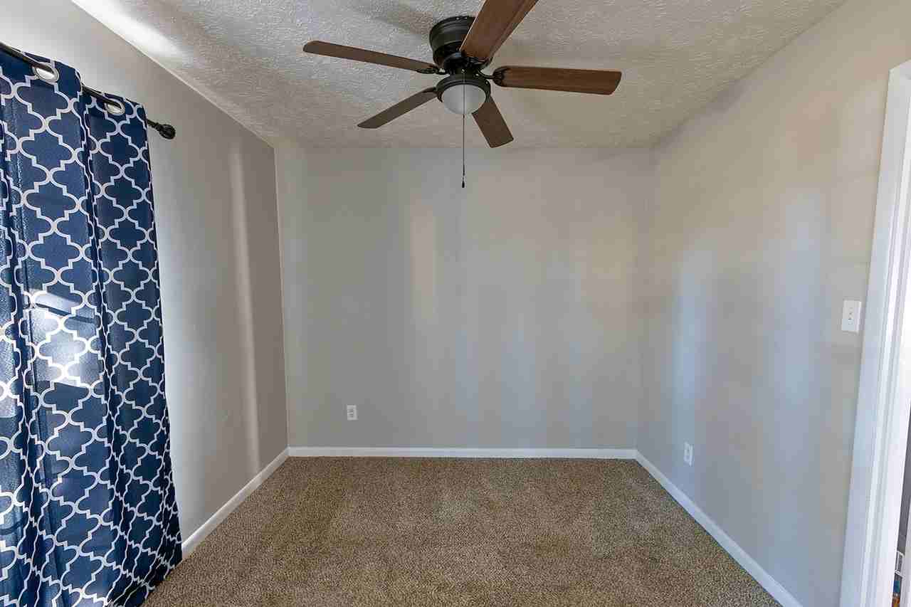 118 Warwick Dr - Photo 6 of 22