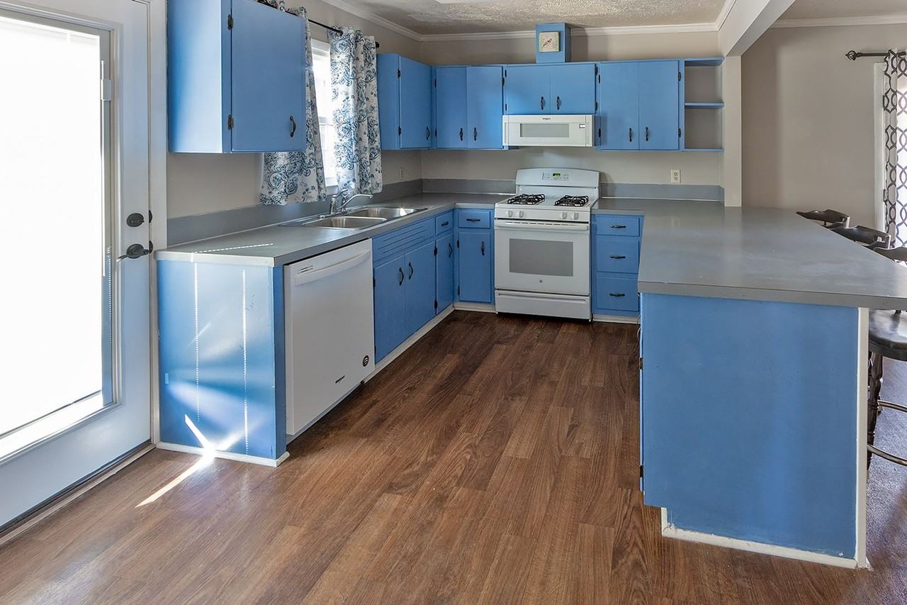 118 Warwick Dr - Photo 7 of 22